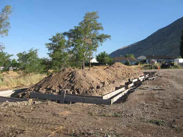 ULWP concrete forms for rear wall